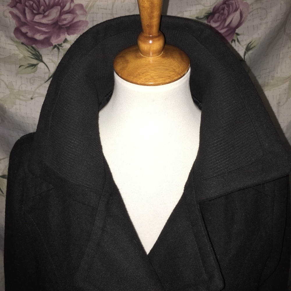 Jacket - Picture 4 of 5